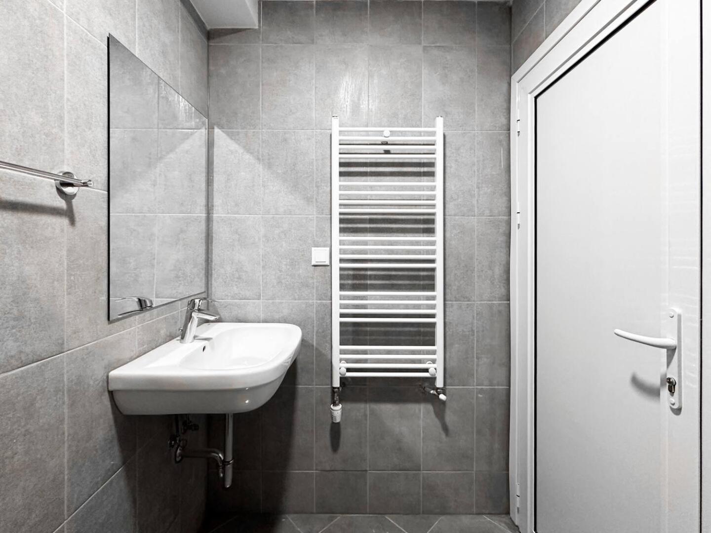 6 Studios 6 Bathrooms 2 Levels Kitchens Sofía Exterior foto