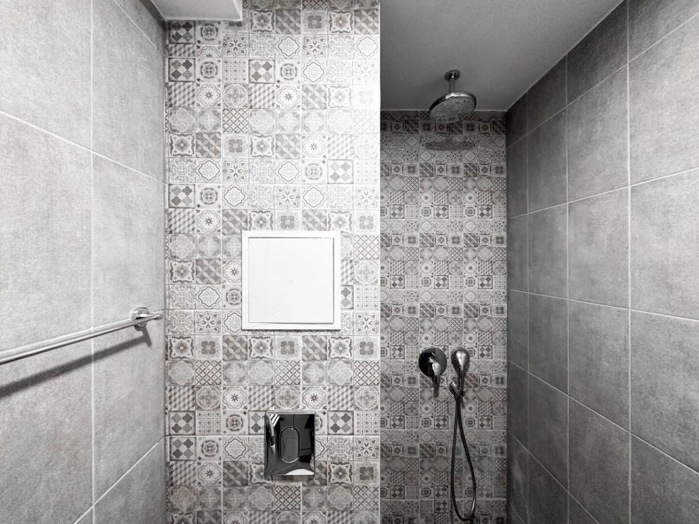 6 Studios 6 Bathrooms 2 Levels Kitchens Sofía Exterior foto