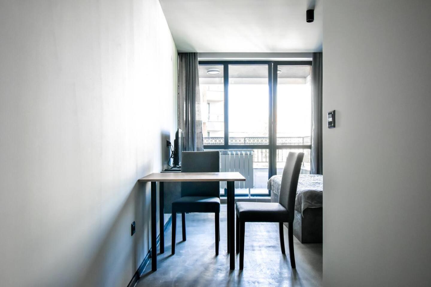 6 Studios 6 Bathrooms 2 Levels Kitchens Sofía Exterior foto