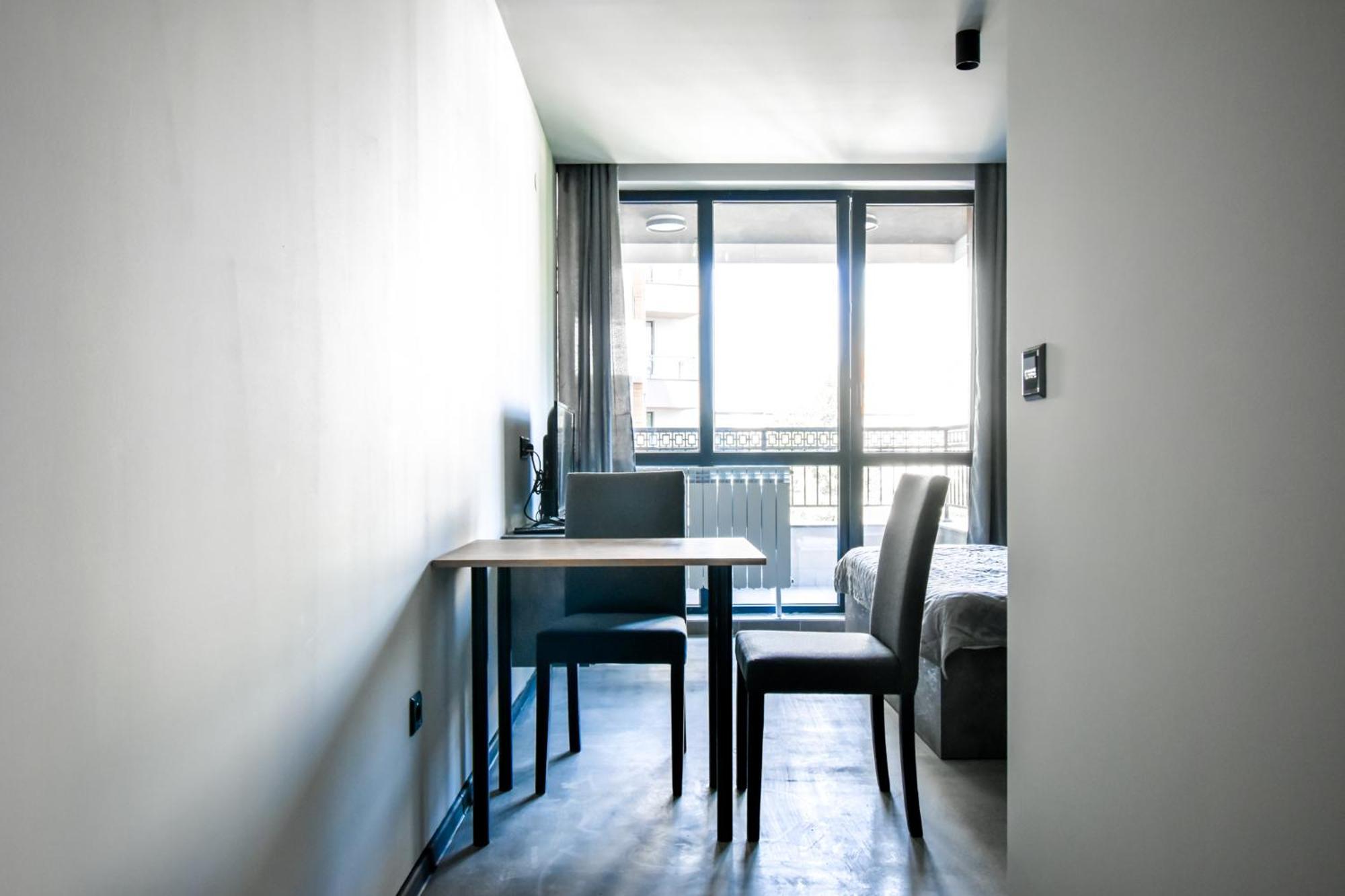6 Studios 6 Bathrooms 2 Levels Kitchens Sofía Exterior foto